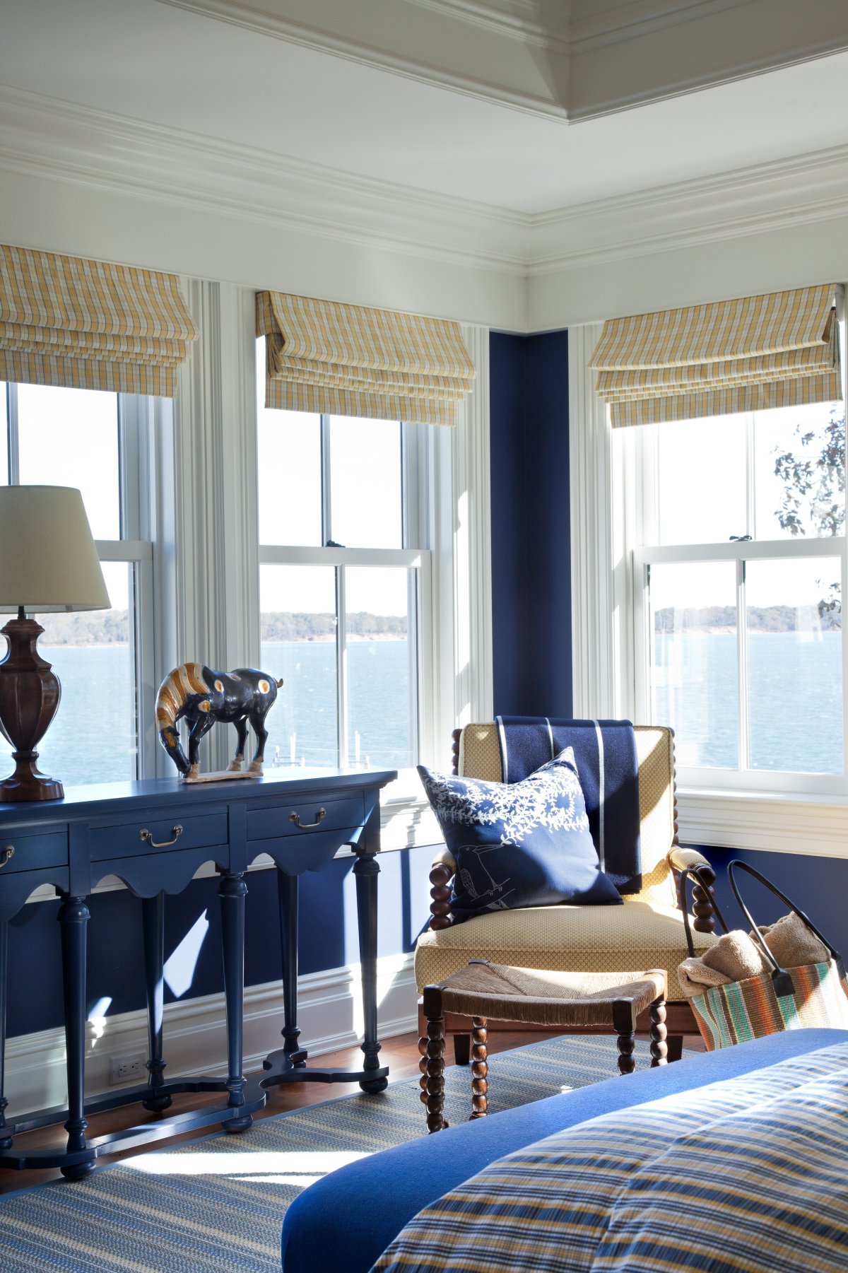 Средиземноморский стиль шторы в спальню