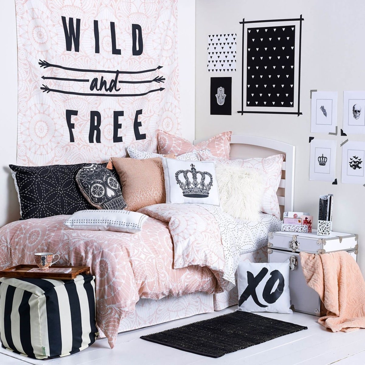 Постер в комнату девочки