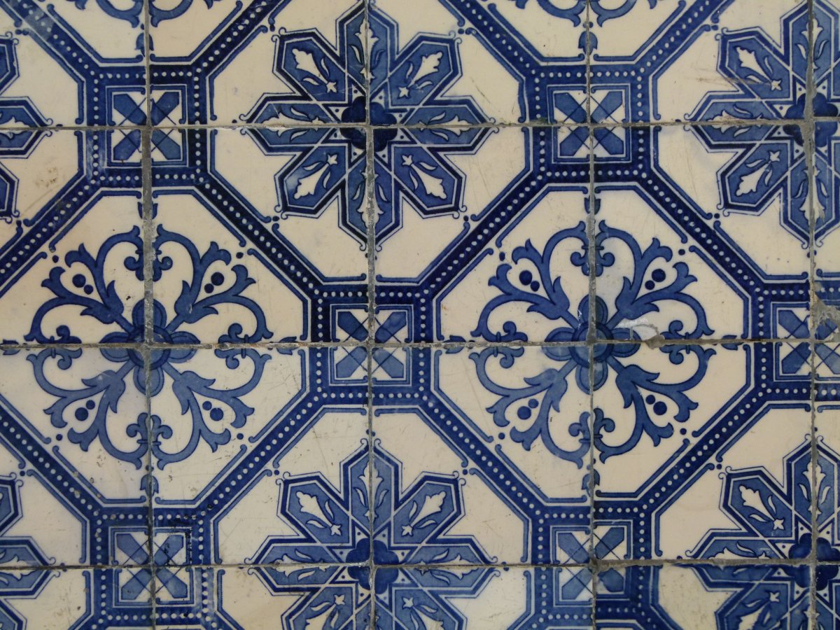 Португалия изразцы азулежу заяц