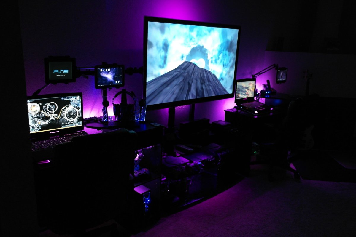 Игровое место с подсветкой