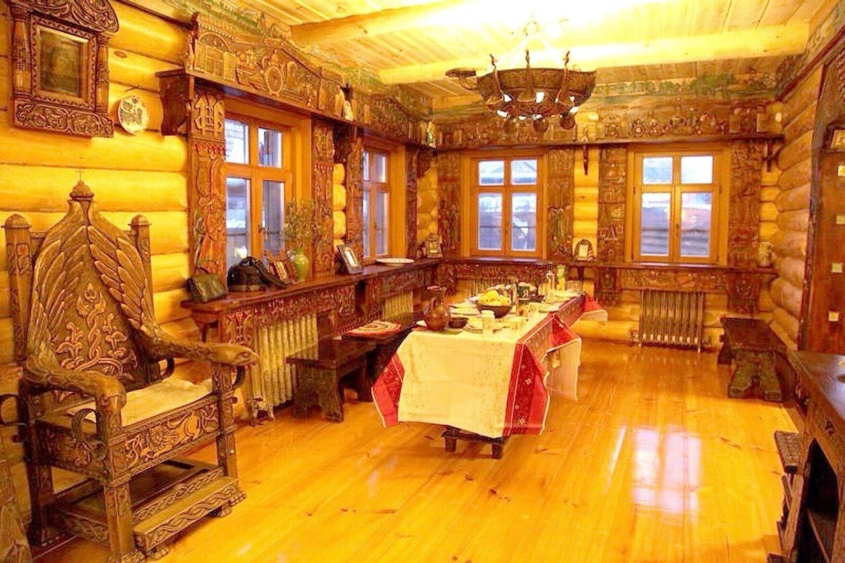 Forest Cabin внутри