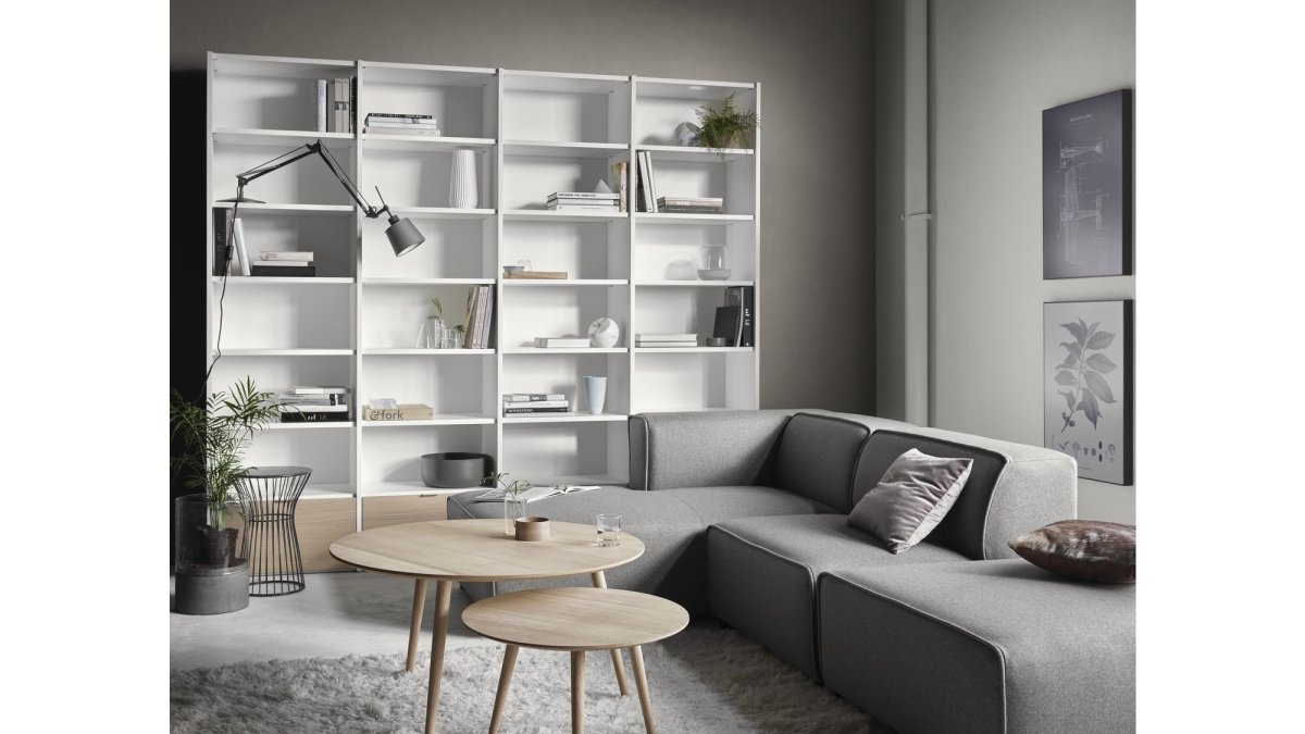 Декоративные подушки в интерьере гостиной