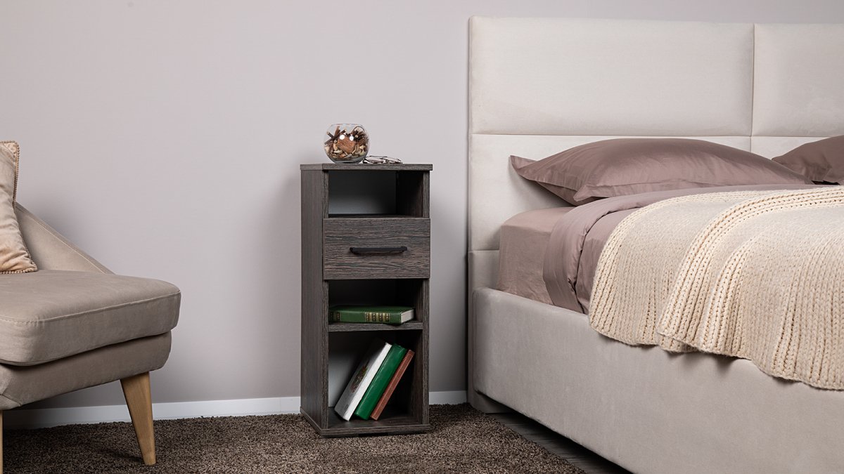 Бра над изголовьем кровати