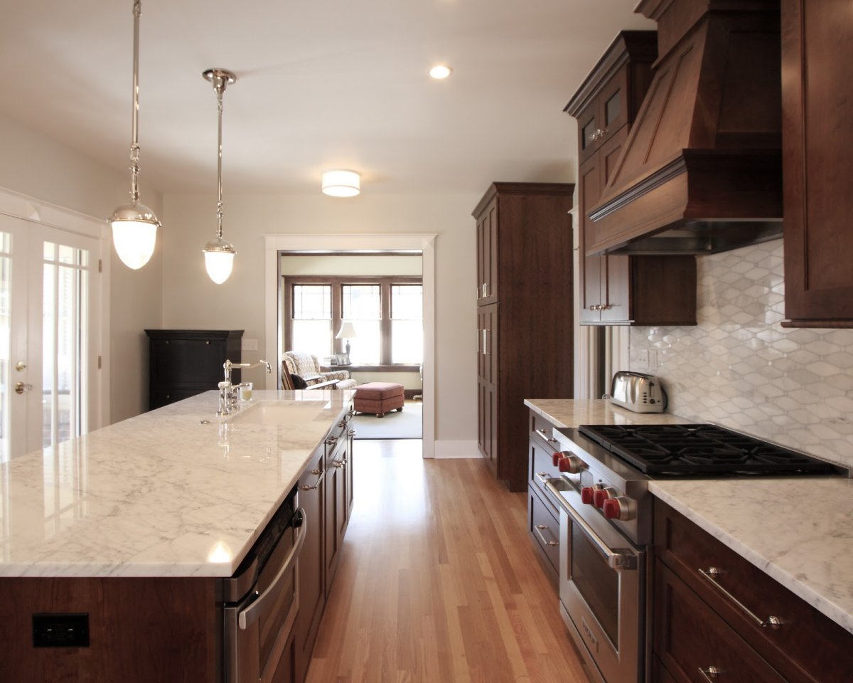 Кухонный гарнитур буквой п