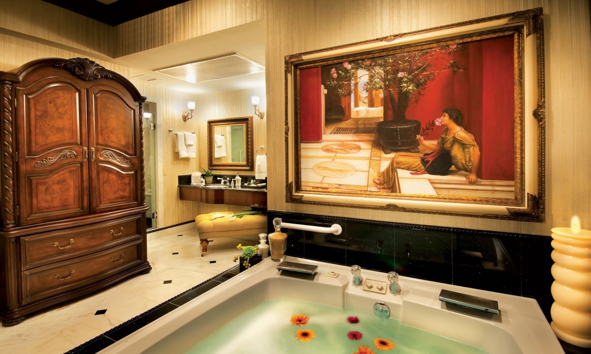 Отель Моне джакузи