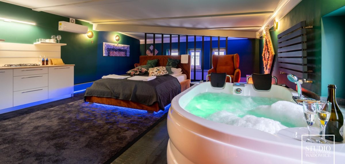 Джакузи на четверых