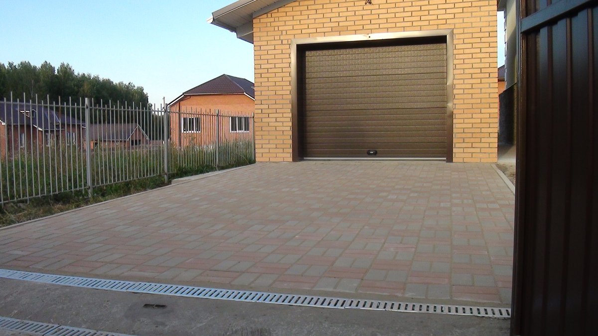 Тротуарная дорожка