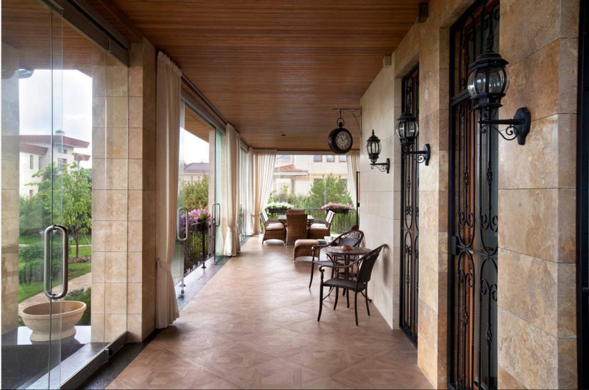 Крыльцо из натурального камня