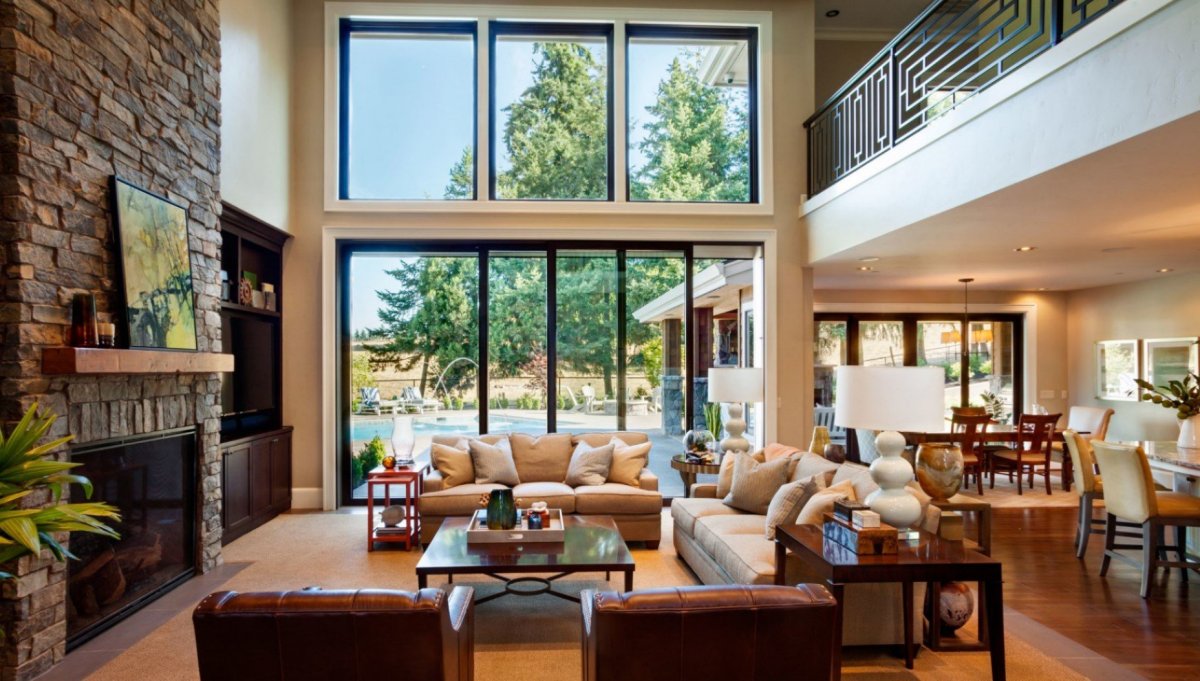 Просторная кухня-гостиная