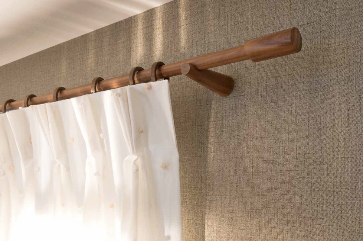 Карниз на деревянную раму