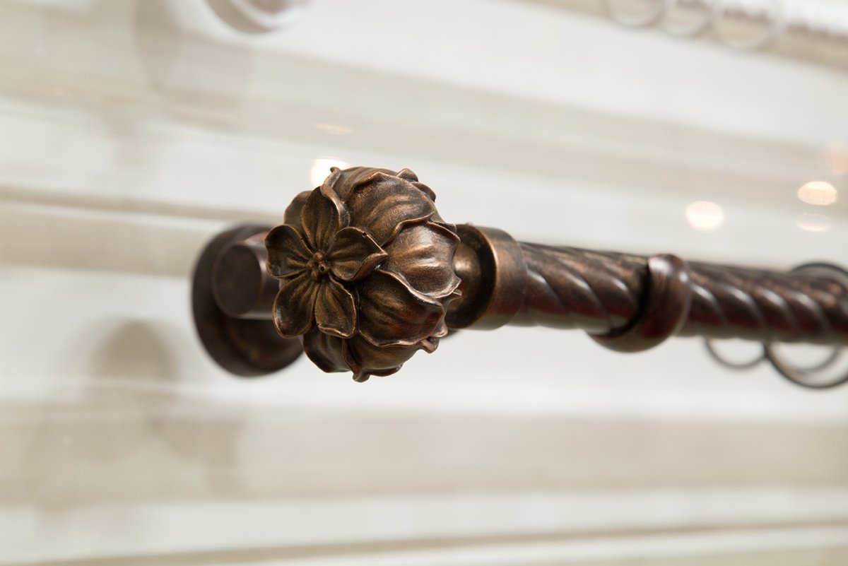 Шторы в дом из клееного бруса