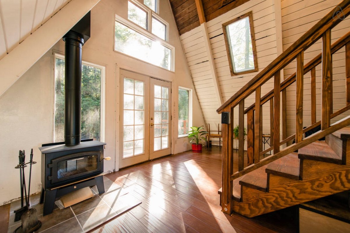 Домик с антресольным этажом