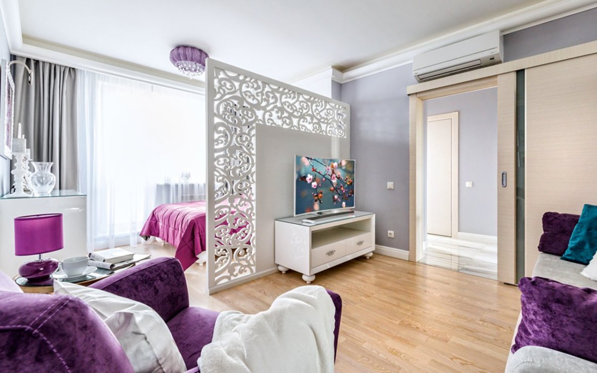 Перегородка для телевизора в спальне