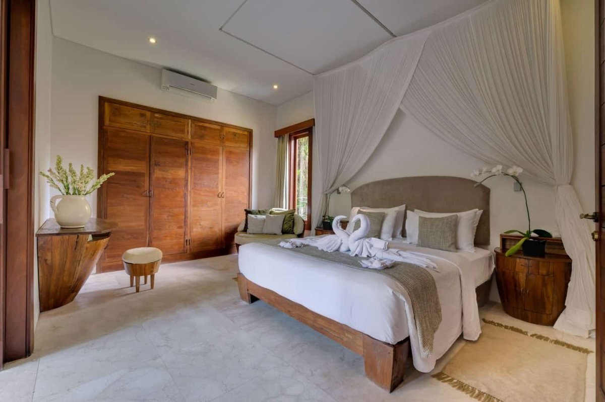 Интерьер стена в стиле Бали