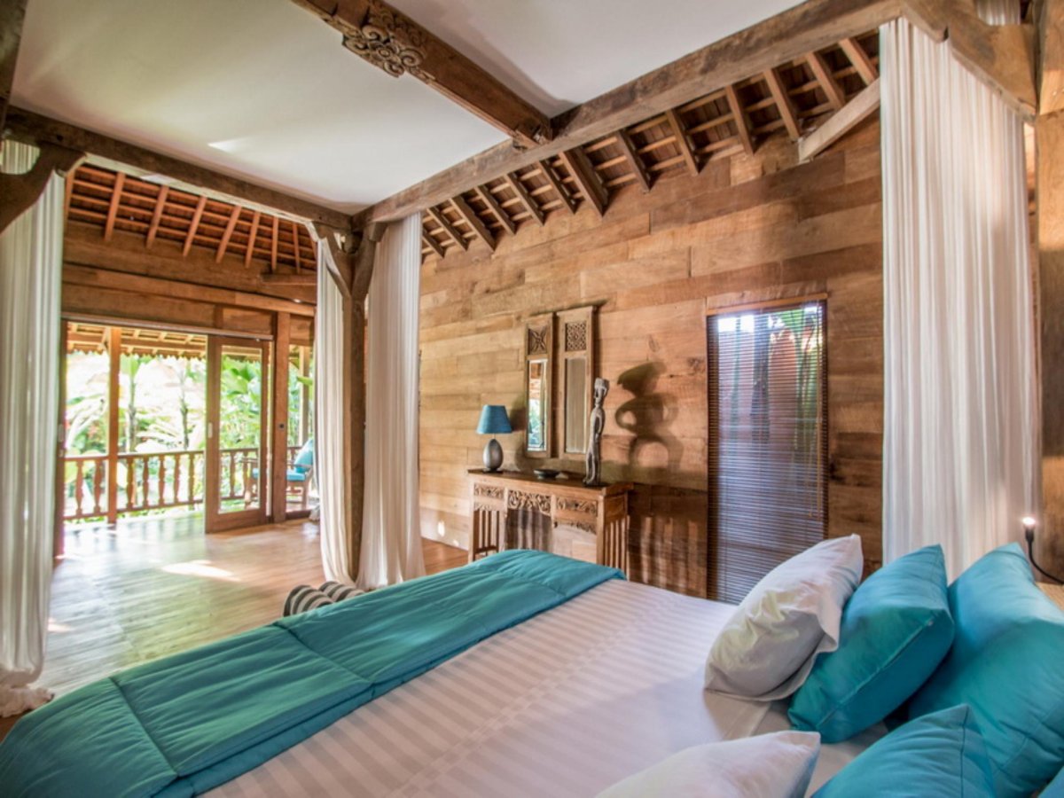 Вилла Бали кровать