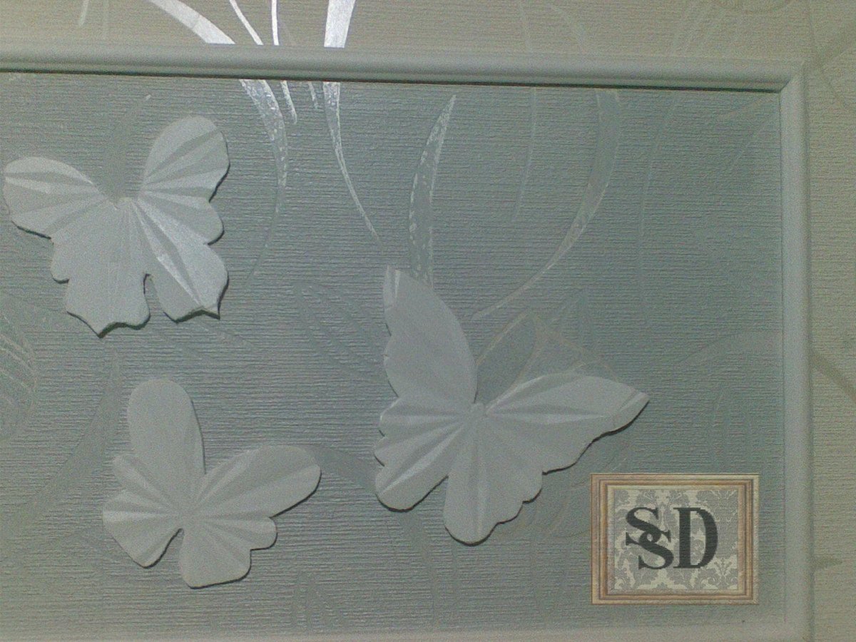 Клеящиеся пенополистирол для потолка