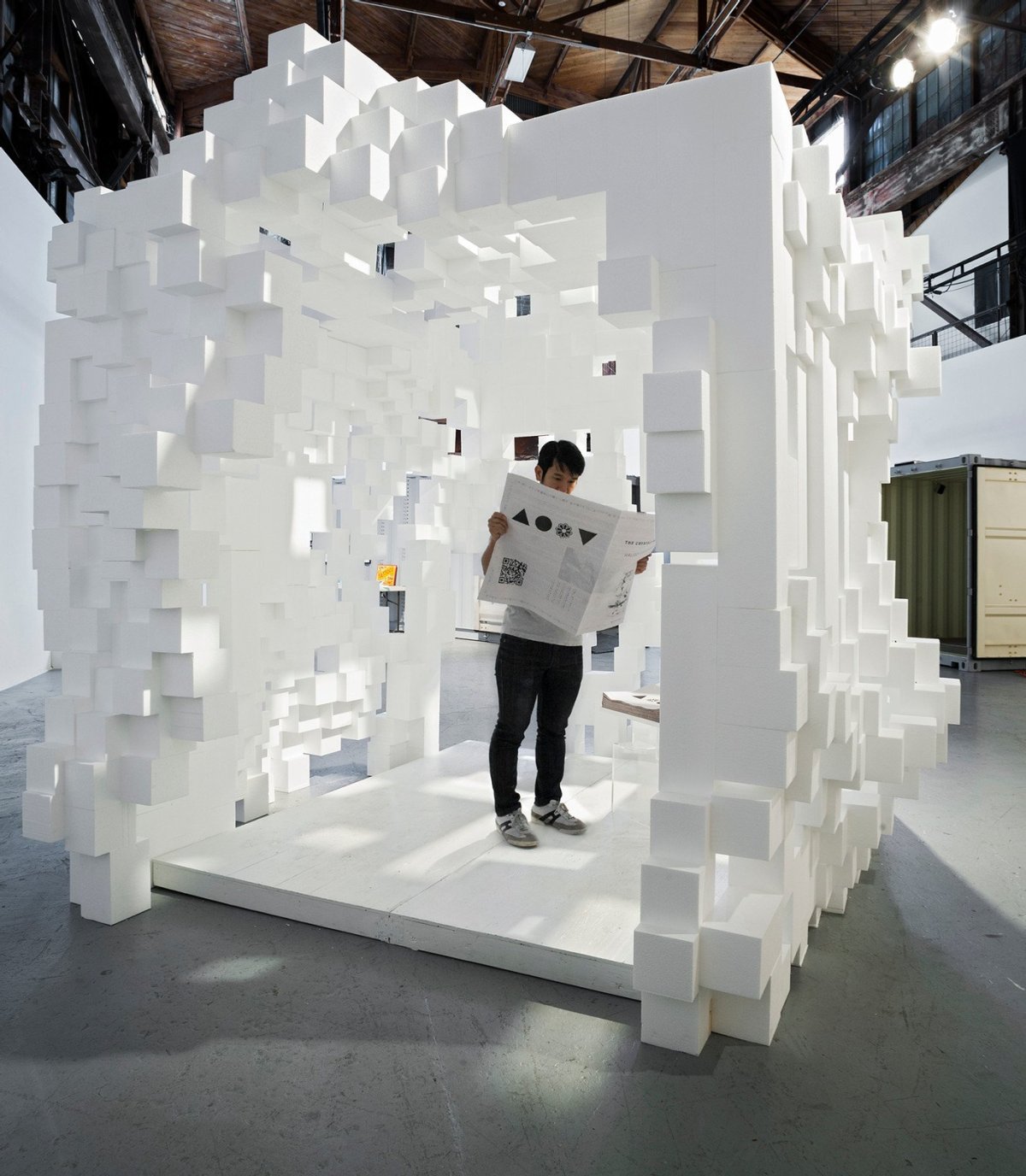 Декоративные кирпичики из пенопласта