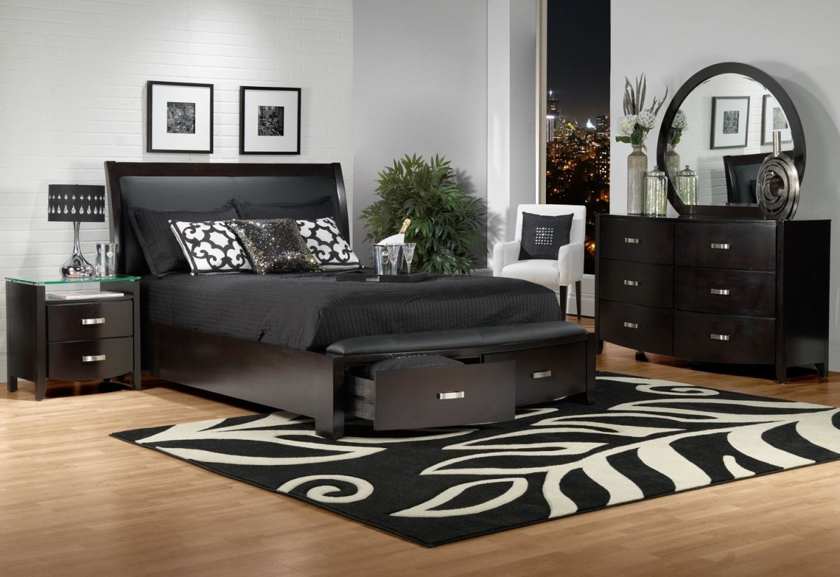 Светлая спальня с черной мебелью