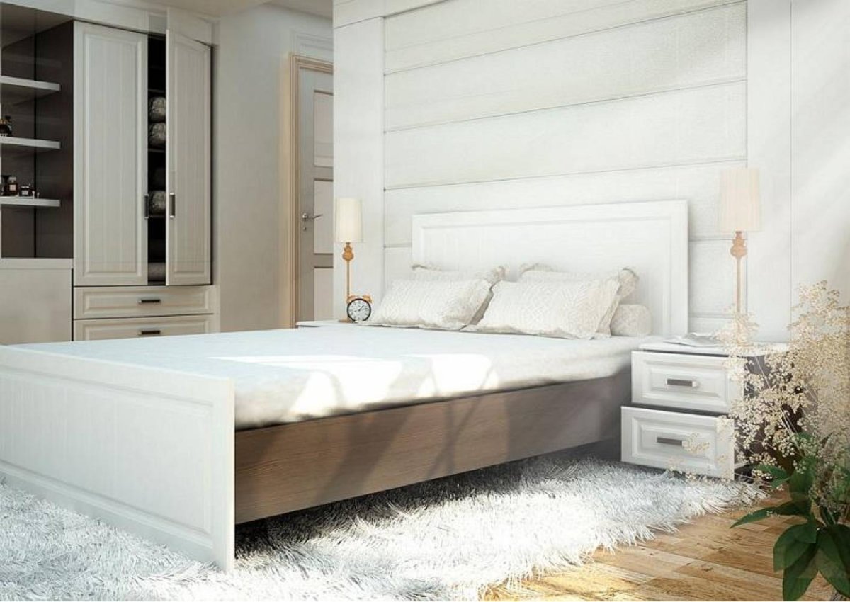 Доски в изголовье кровати