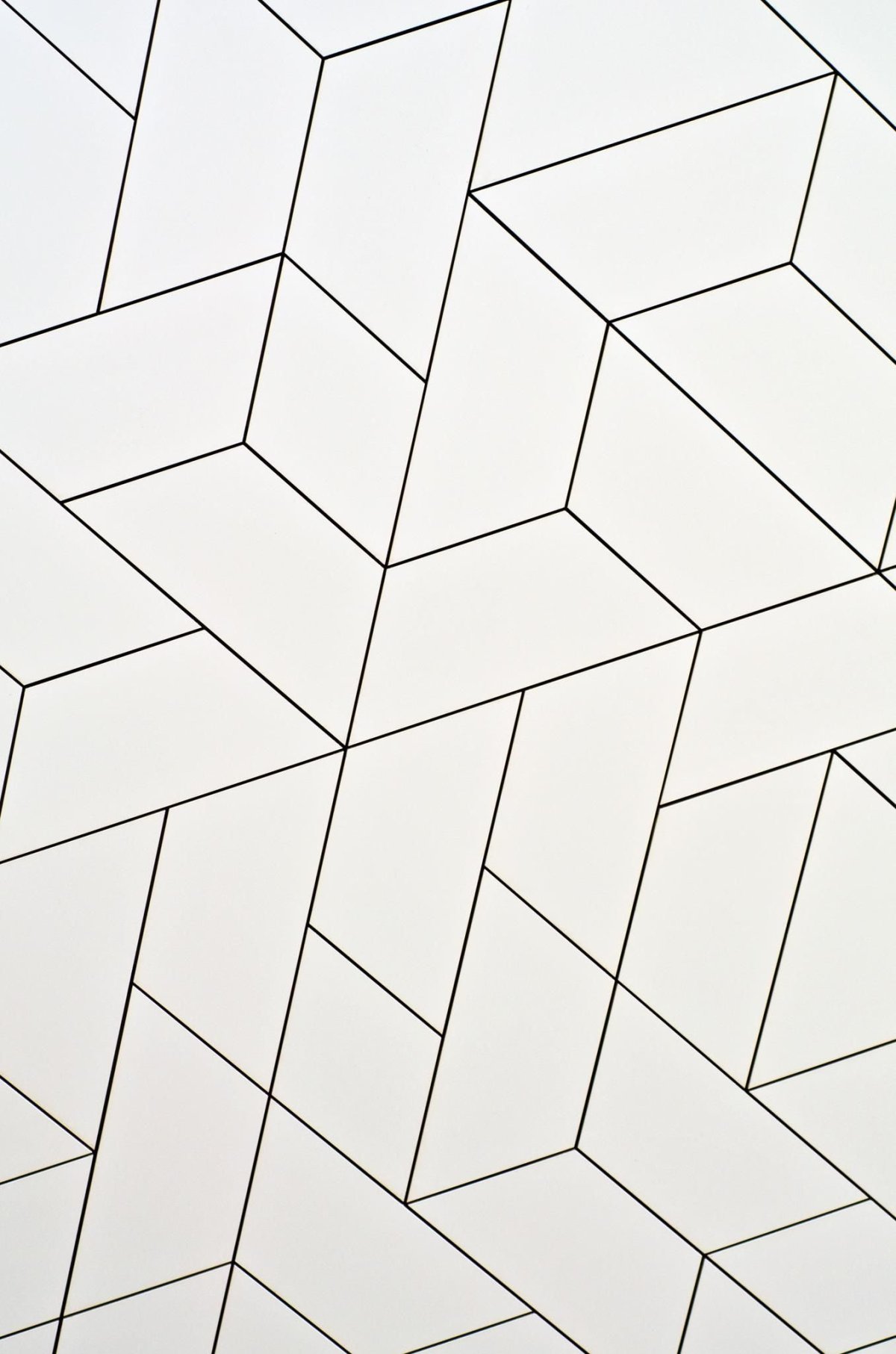 Плитка с геометрическим орнаментом