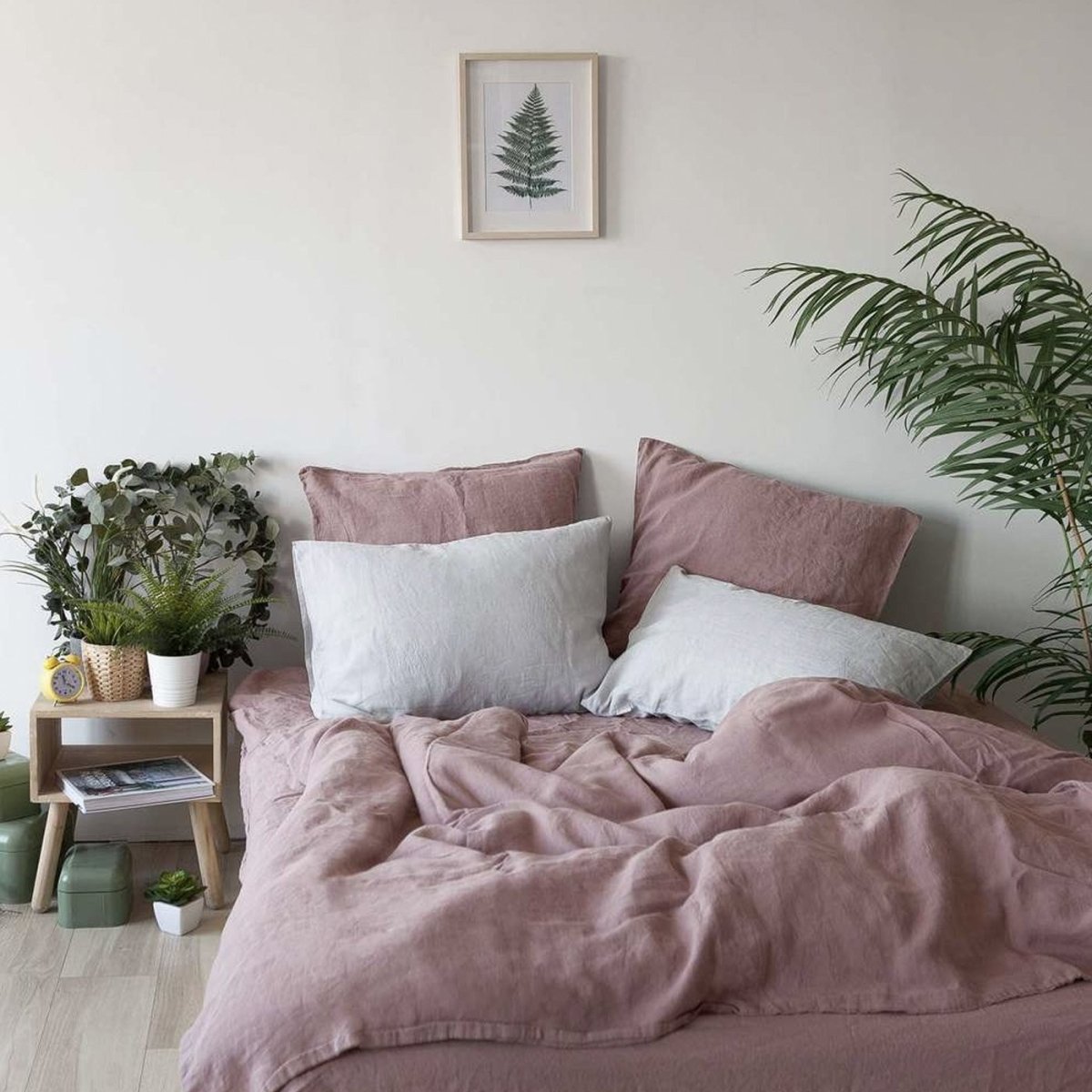 Дизайн спальни 2022 цвет пыльной розы