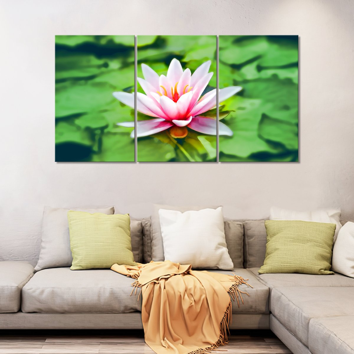 Триптих в интерьере гостиной