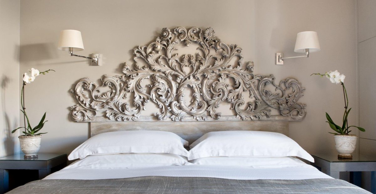 Настенный барельеф