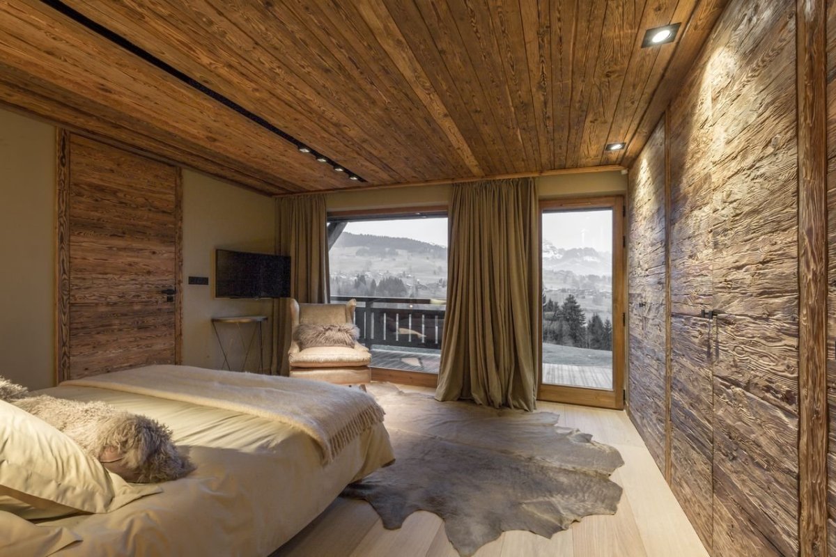 Отделка спальни