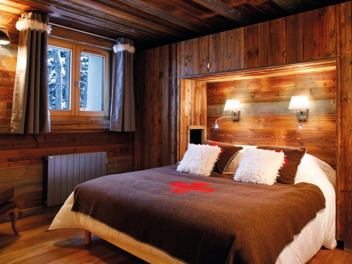 Ламинат на стену