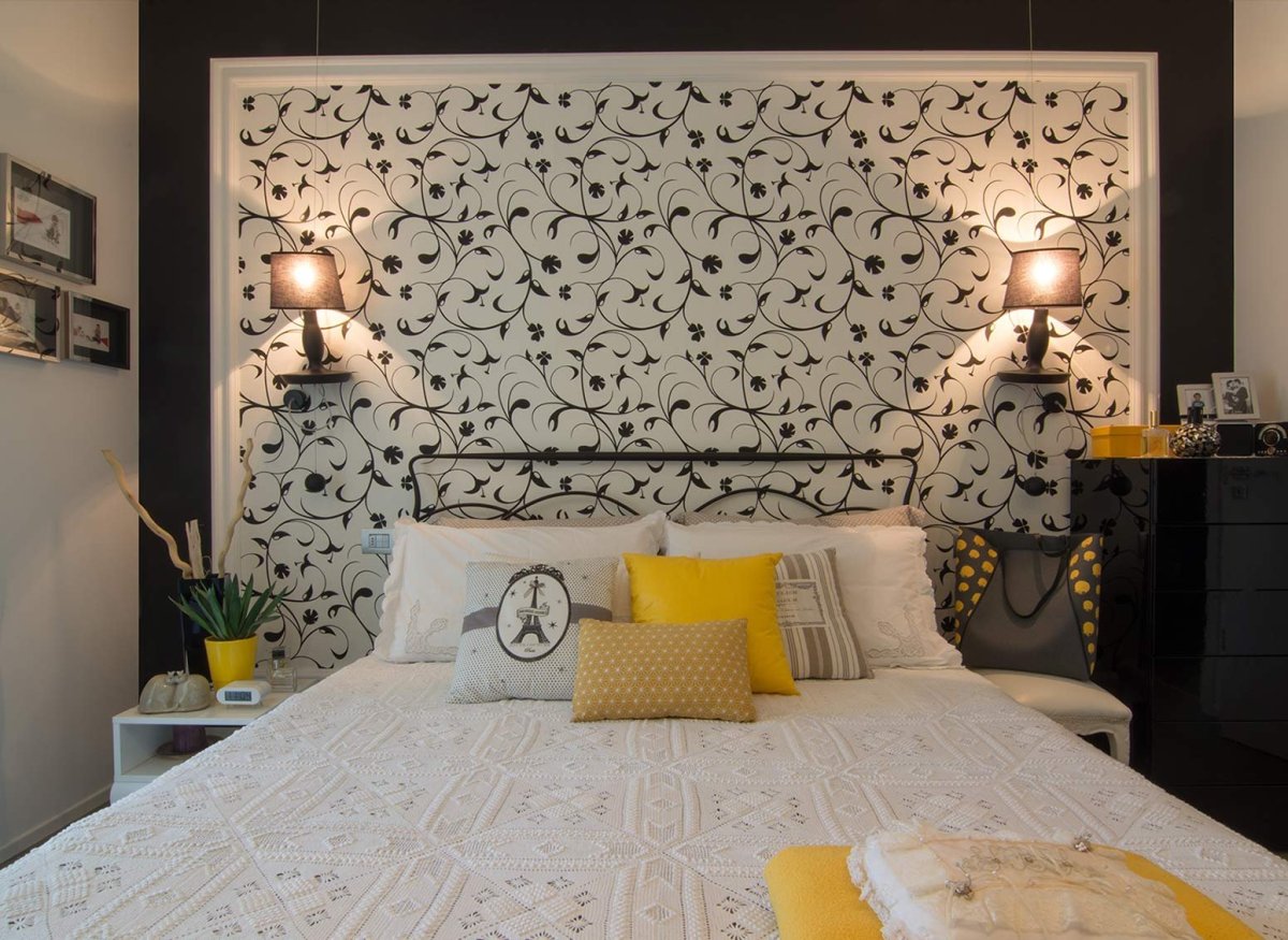 Изголовье кровати деревянное панно