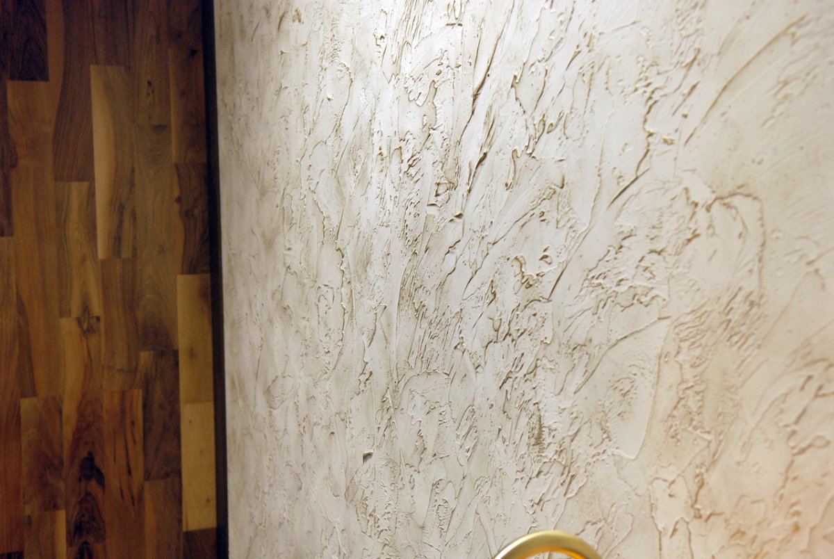 Жидкая штукатурка в интерьере