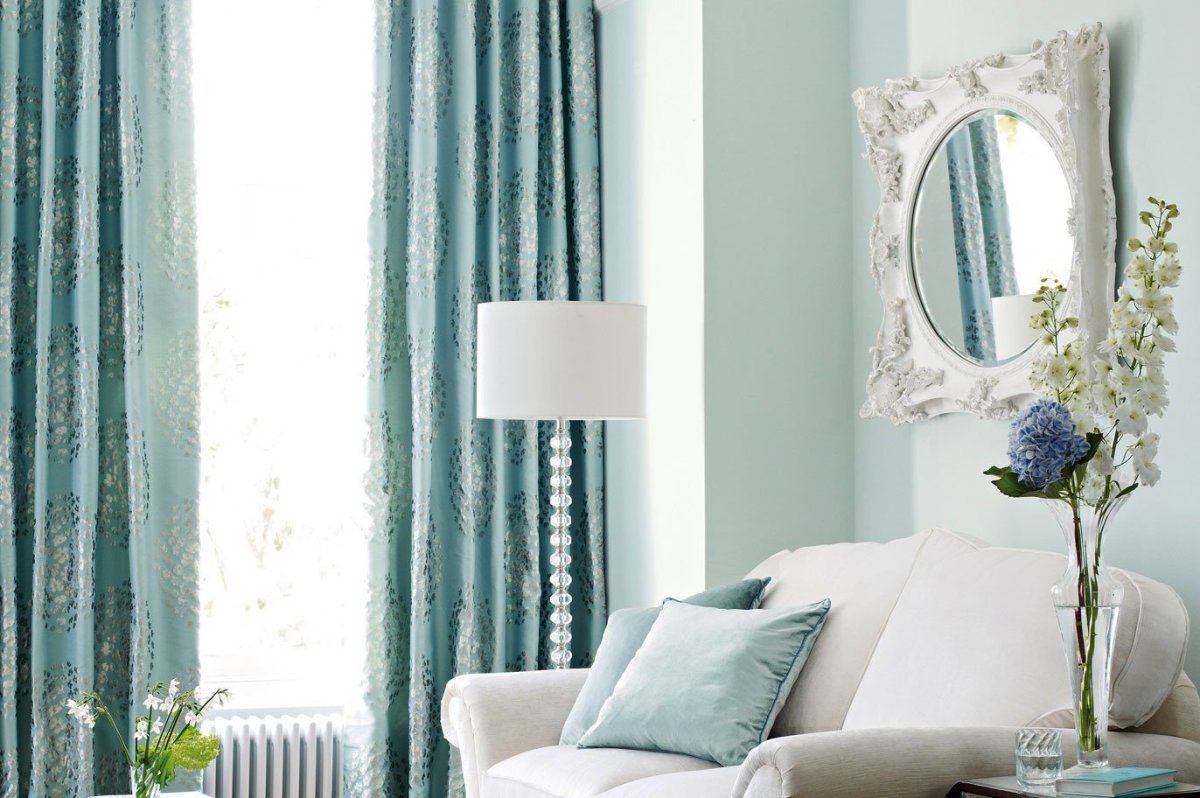 Шторы мятные с бежевым