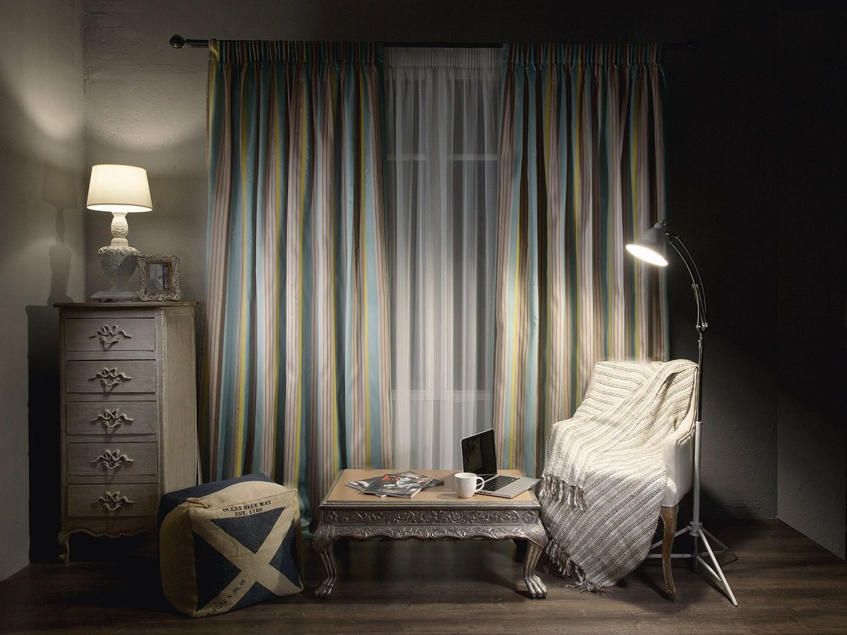 Жалюзи серые вертикальные