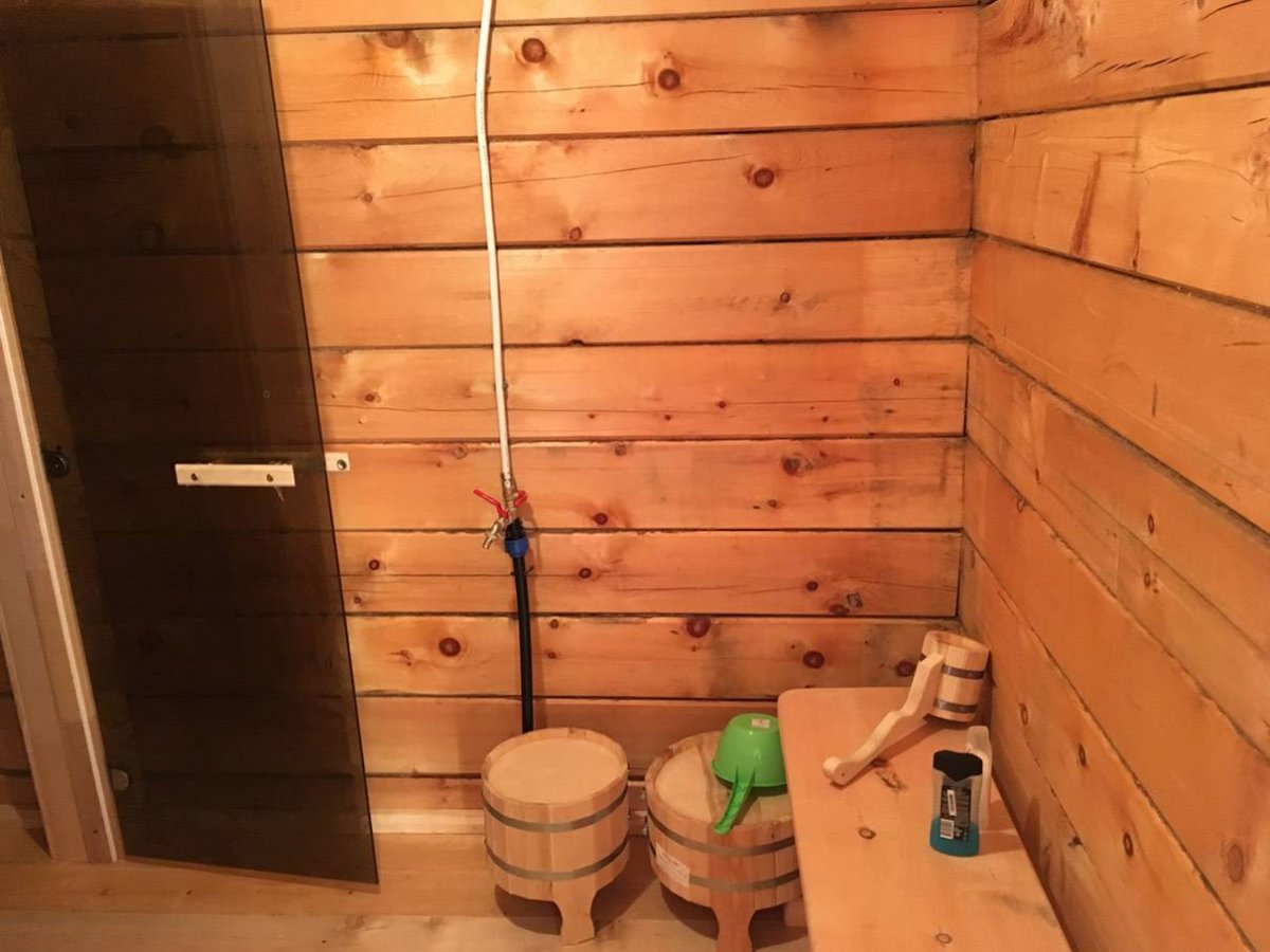 Душевая в моечной бани