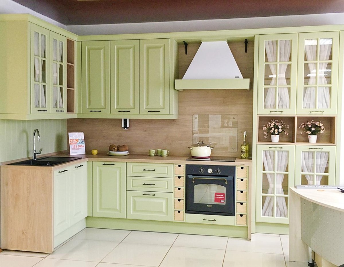 Лорена Миасс