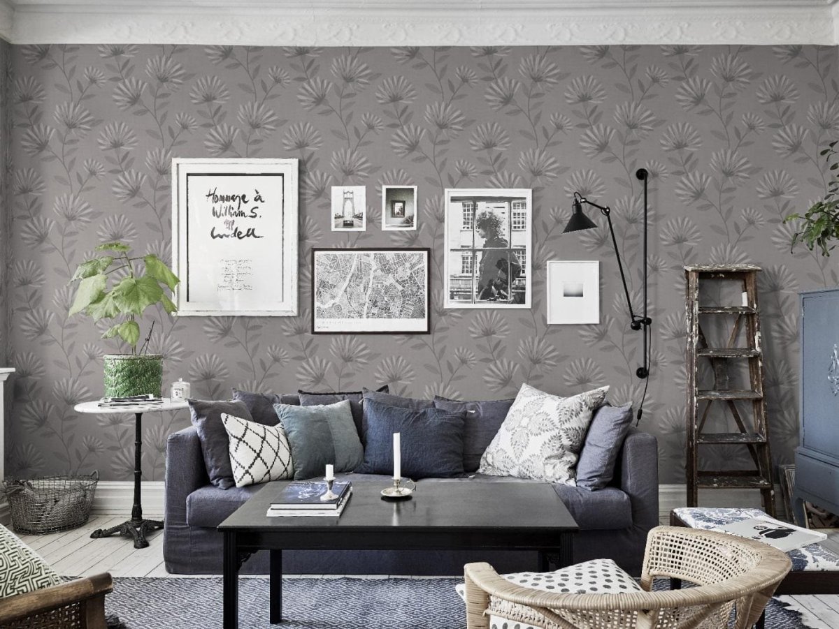 Серые стены в спальне