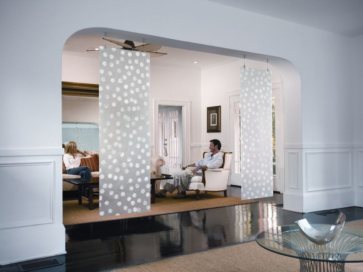 Карниз для зонирования шторами