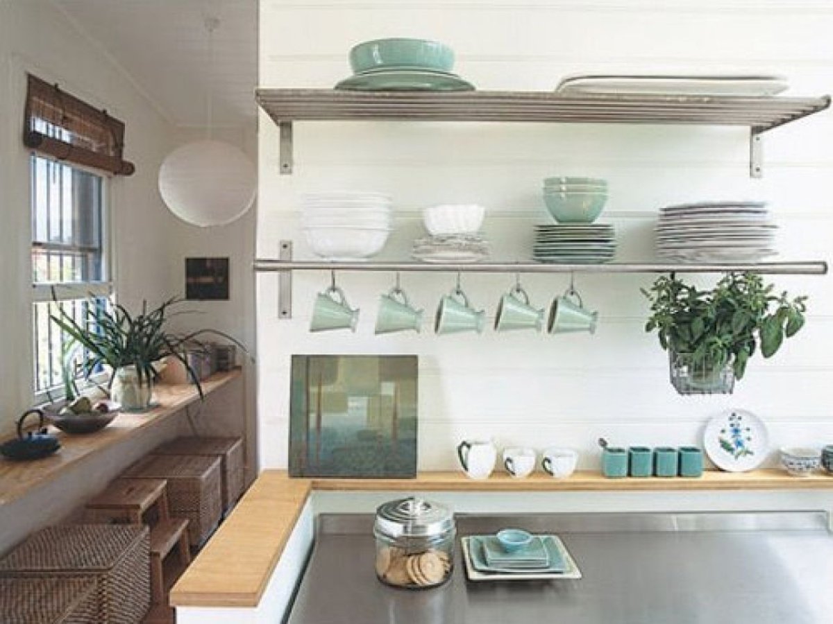 Полка с РГБ подсветкой