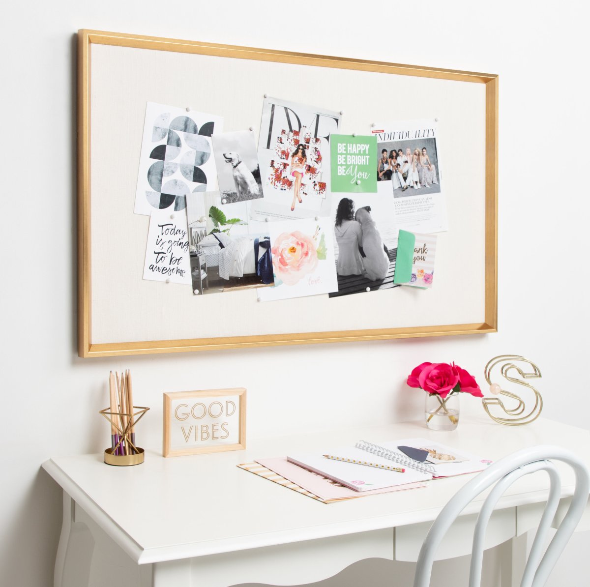 Доска для заметок на стену