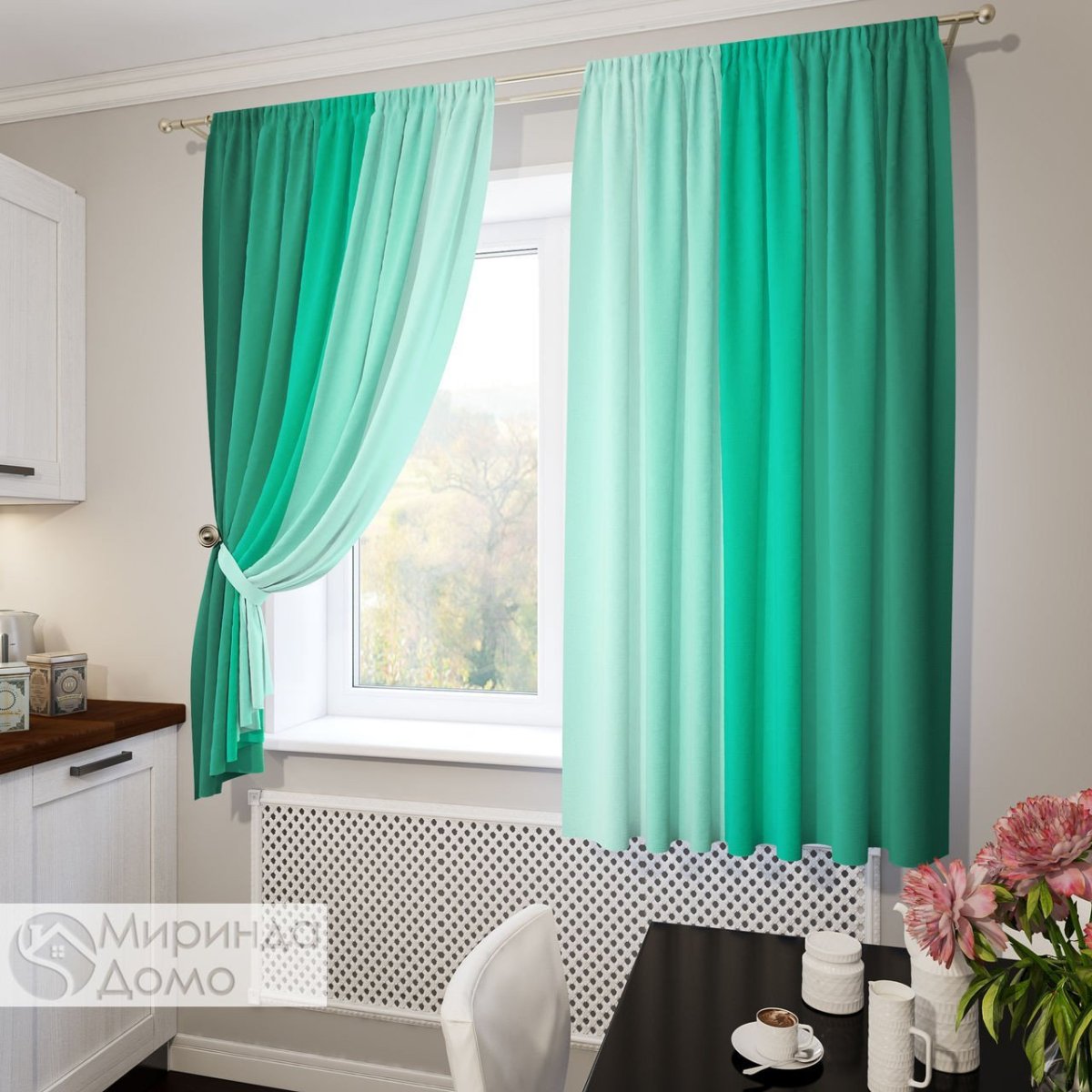 Бирюзовые шторы на кухне