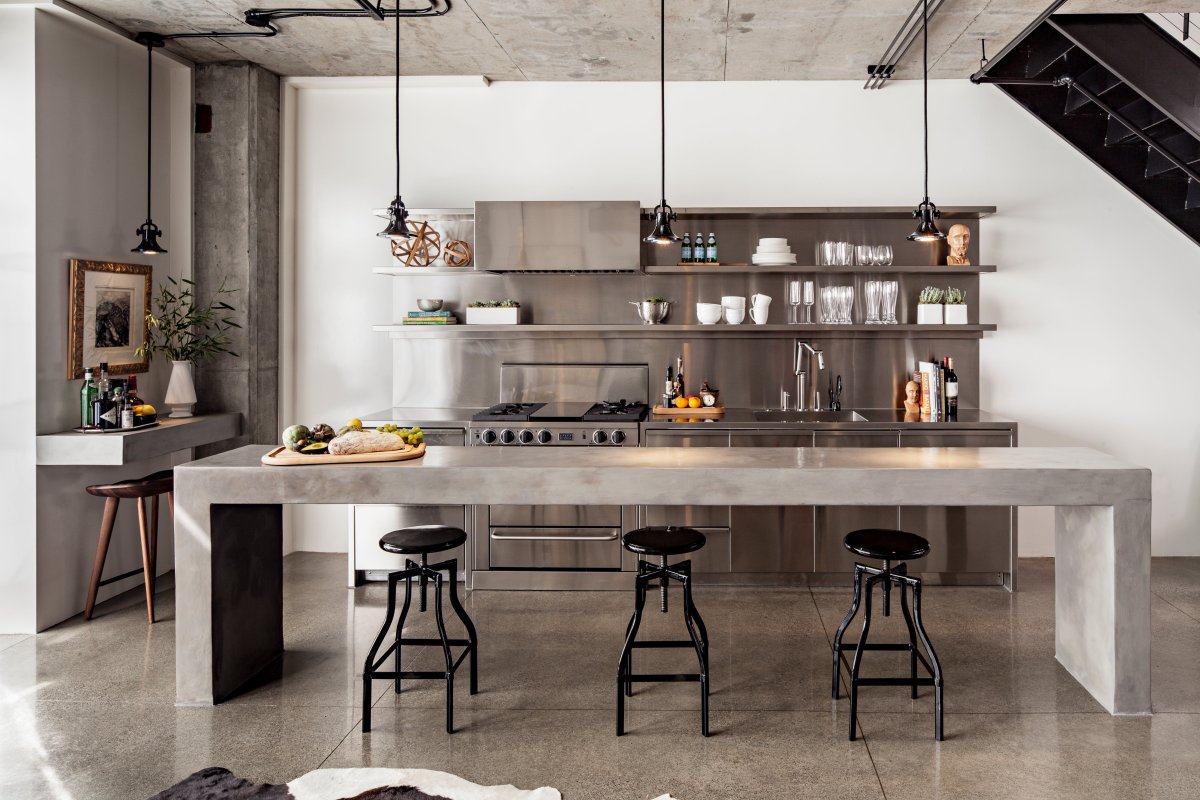 Черно серебристая кухня