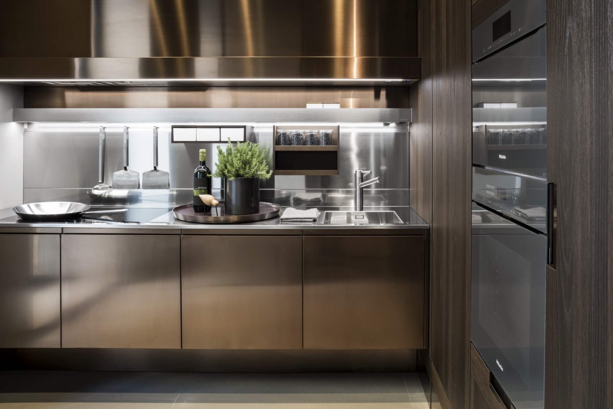 Металлические полки для кухни лофт