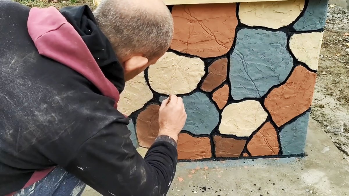 Имитация камня из штукатурки для внутренней отделки