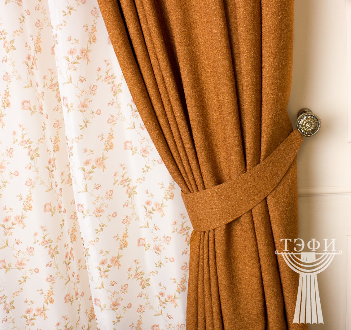 Подхват для штор магнитный