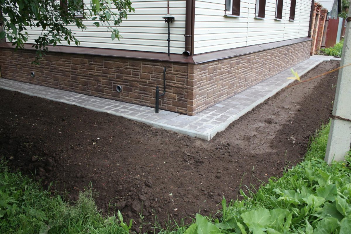 Отмостка вокруг дома