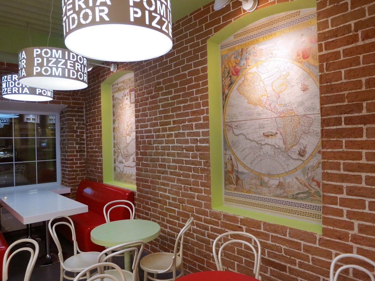 Кухня пиццерии