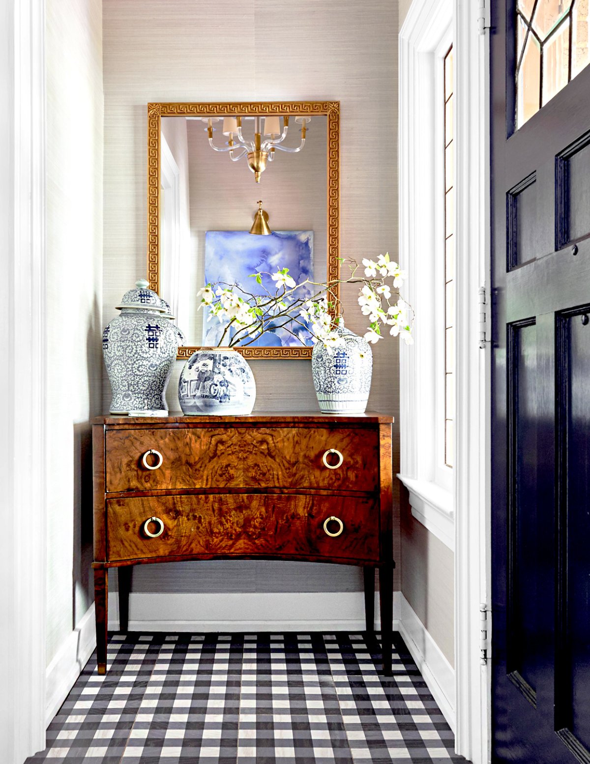 Прихожая в стиле Кантри