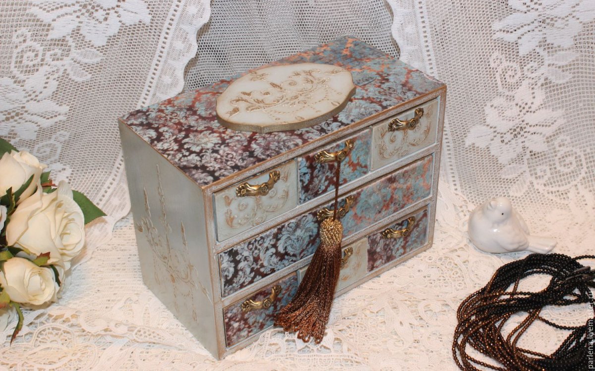 Декупаж мебели