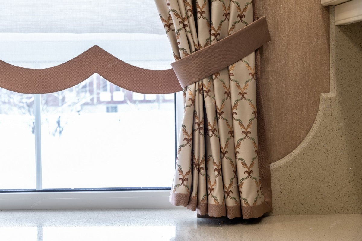 Римские шторы с фигурным краем