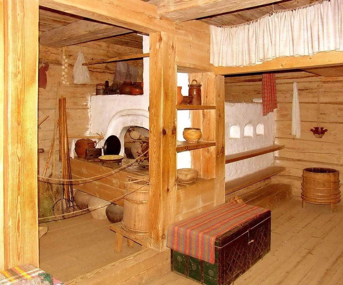 Полати в интерьере русской избы